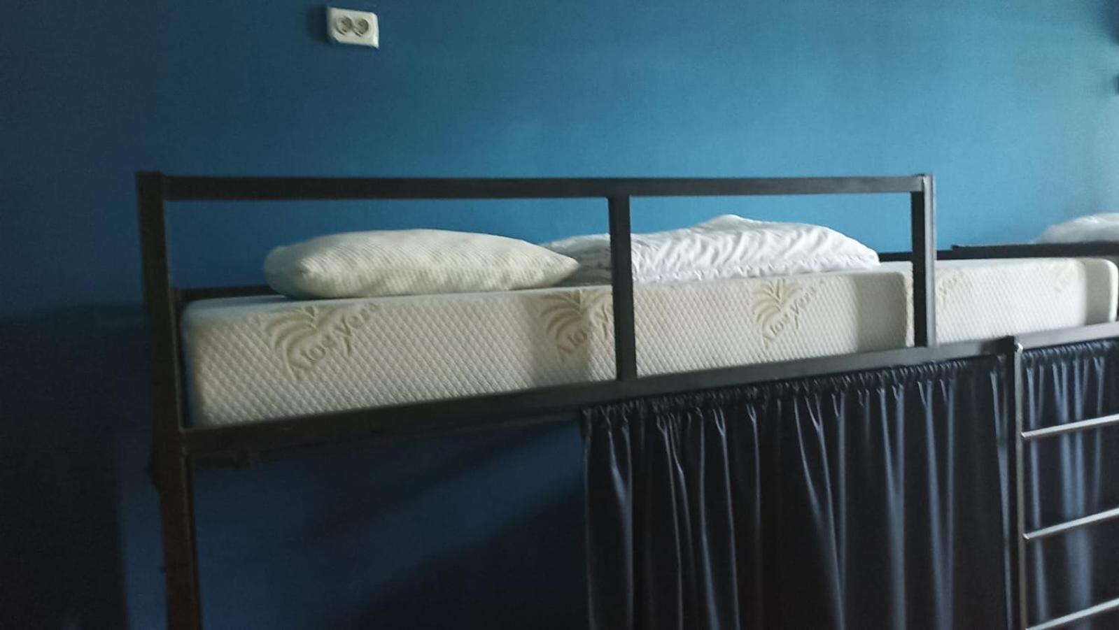 Newborn Center Hostel All Day Free Coffee Priştine Dış mekan fotoğraf